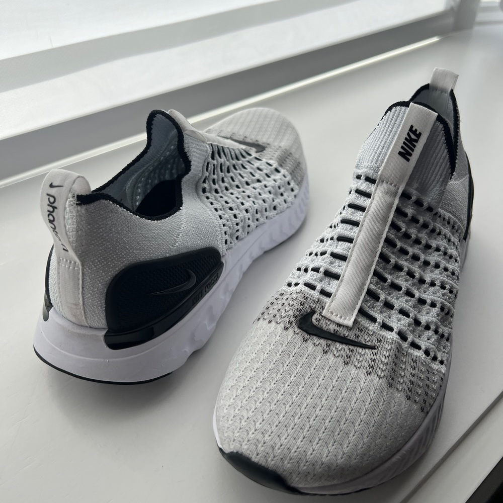 Nike React Phantom Run Flyknit 2 Men's Size 10 Road Running Shoes CJ0277-100 New
